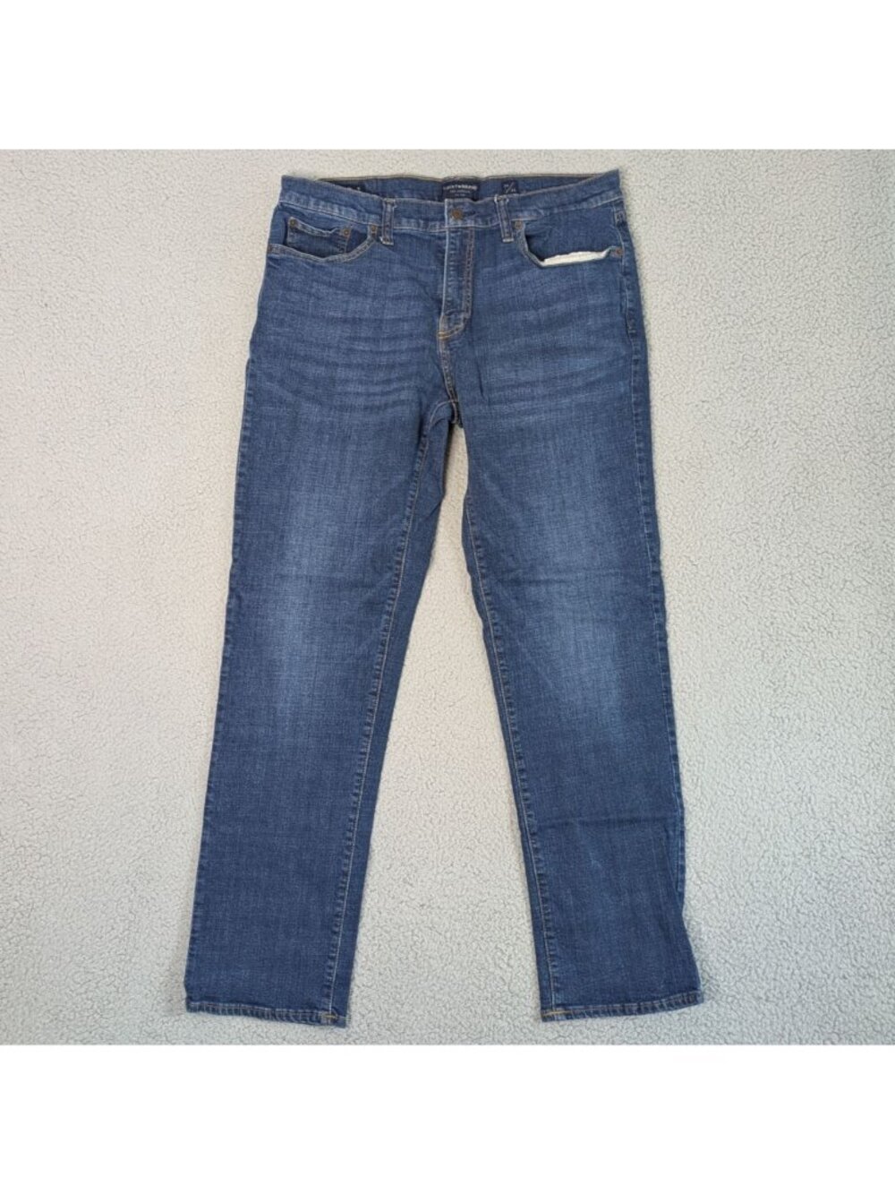 Lucky Brand 34/32 Straight 221 Blue Jeans Medium Wash Classic Denim Style